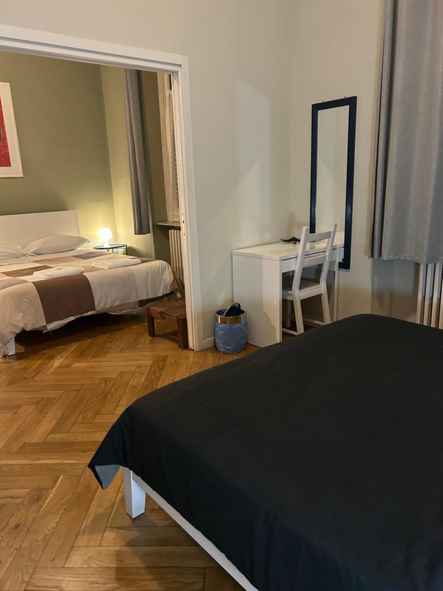 Gabriele 83 Panzió Torino Kültér fotó